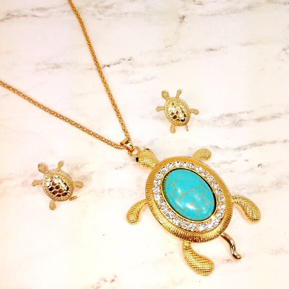 Cute turtle pendant necklace with movable legs and tail, and with matching earri - Picture 4 of 5